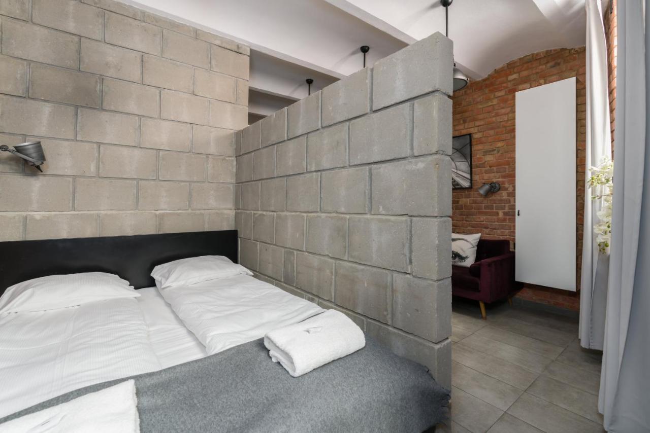 Underground Level Apartments Strzalowa By Renters Poznaň Exteriér fotografie