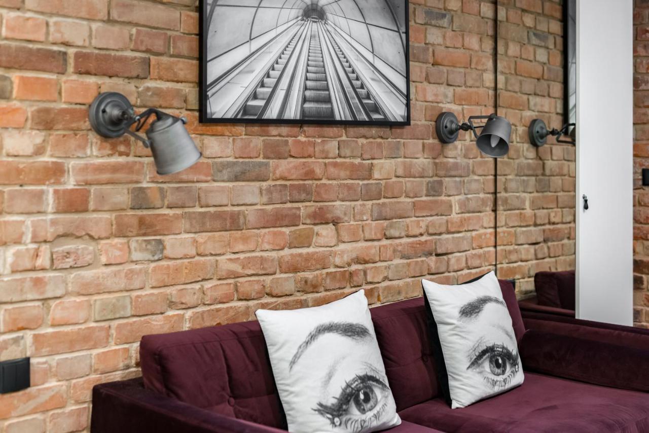 Underground Level Apartments Strzalowa By Renters Poznaň Exteriér fotografie