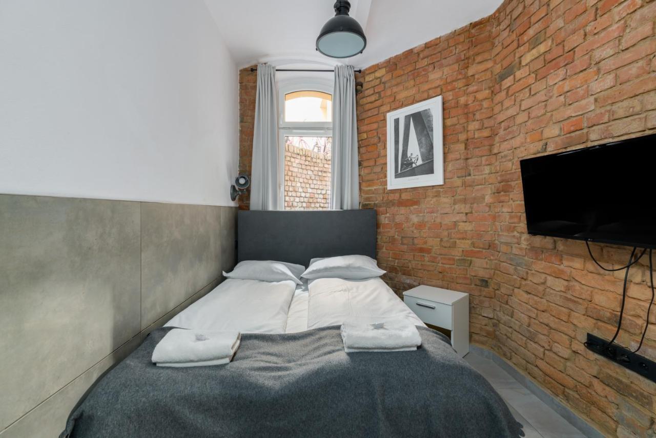 Underground Level Apartments Strzalowa By Renters Poznaň Exteriér fotografie