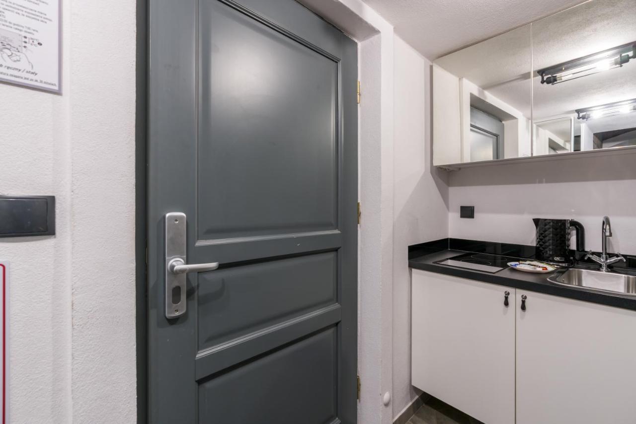 Underground Level Apartments Strzalowa By Renters Poznaň Exteriér fotografie